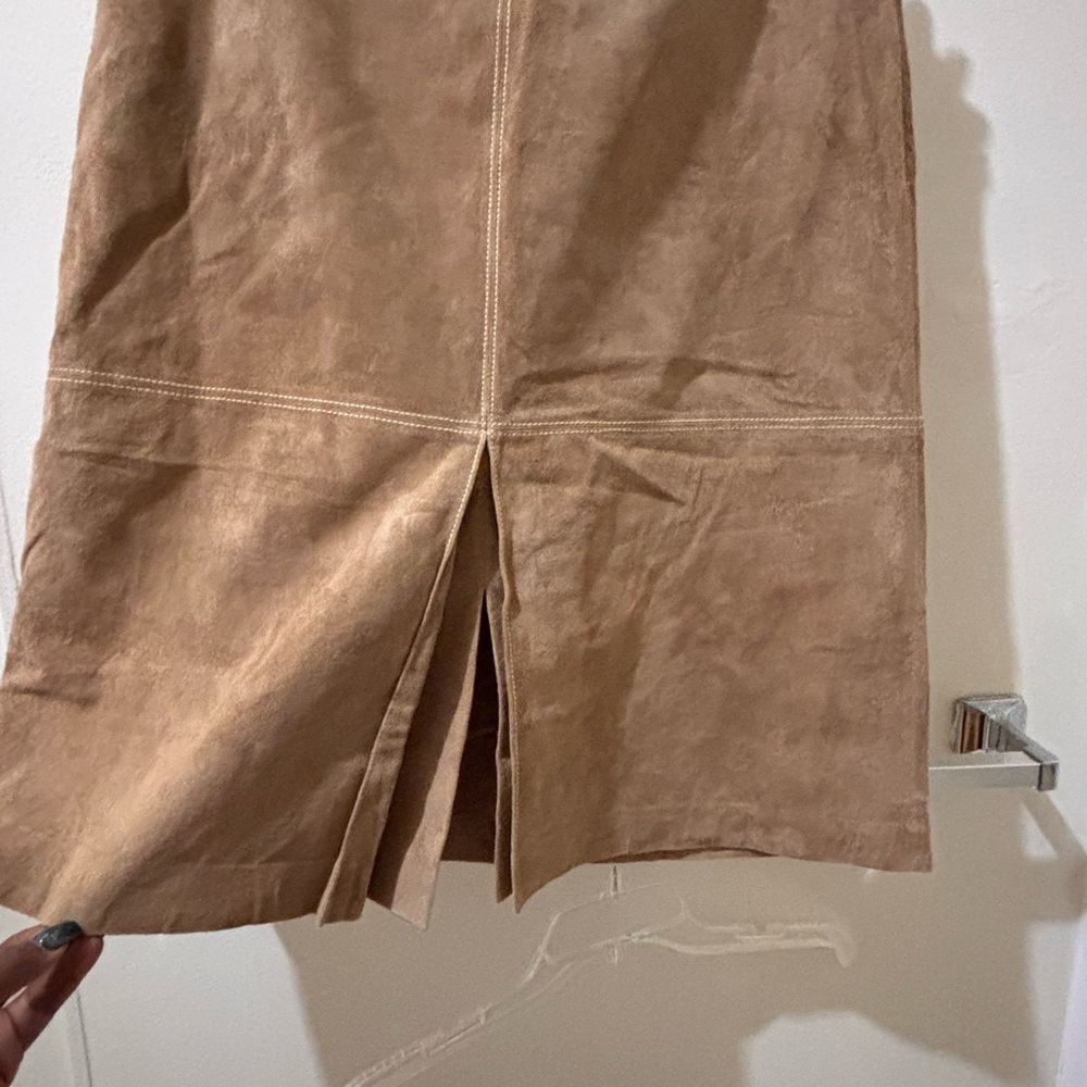 Ann Taylor LOFT Tan Suede Skirt with Front Slit and cream stitching.